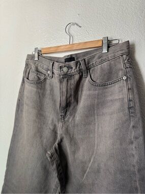Uniqlo Men's Straight-Leg Gray Jeans